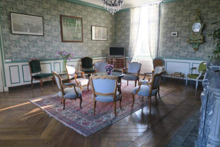 Chateau De Vitry-La-Ville Экстерьер фото